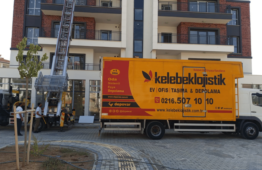 Ümraniye asansörlü eşya depolama nakliyesi